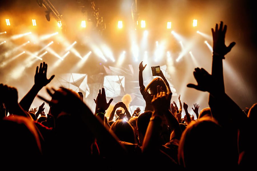concerts-and-music-festivals limousines